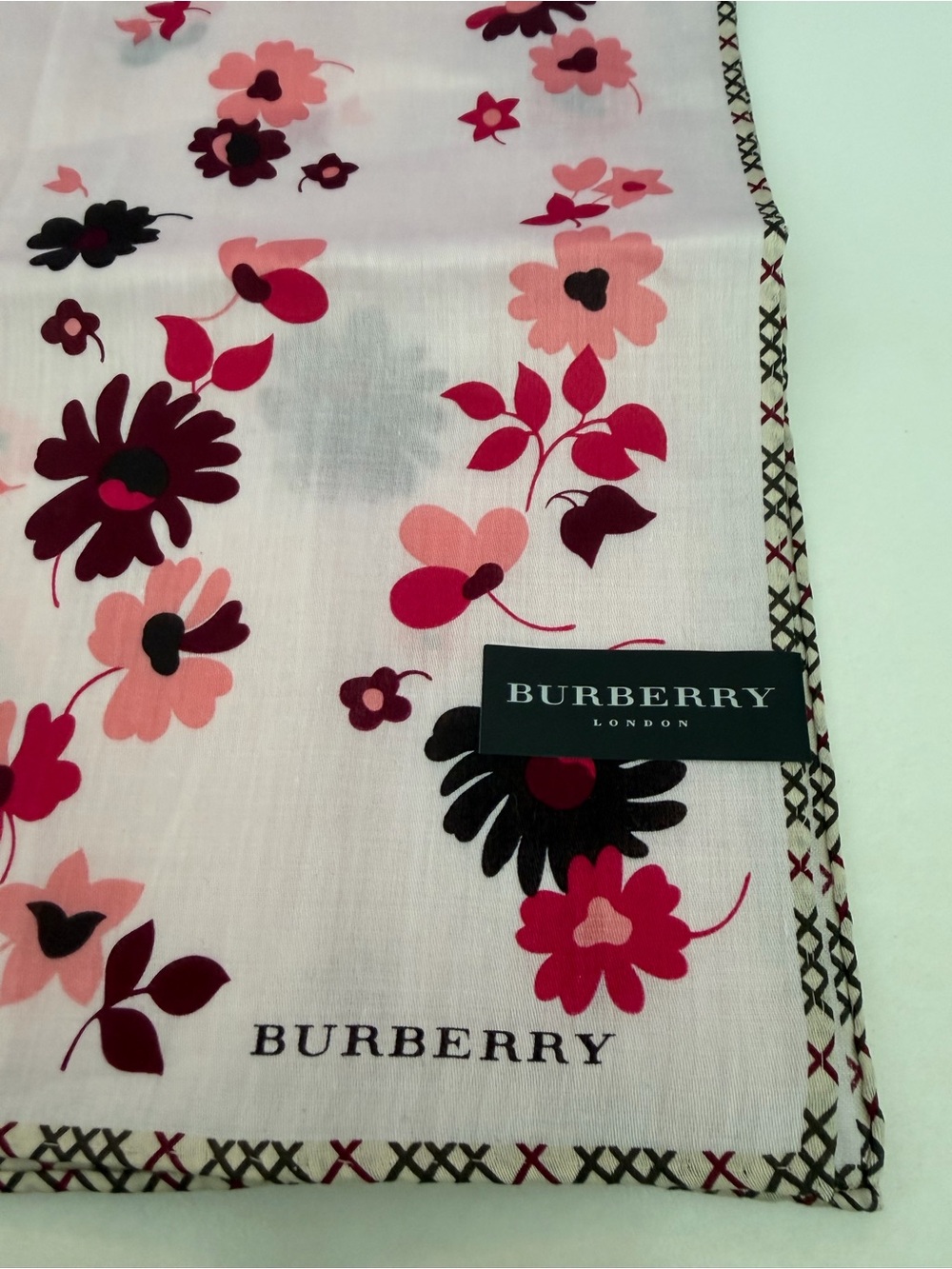 Authentic Burberry Pink Floral Cotton Handkerchief 22x22 - Picture 2 of 4